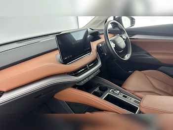 Used Skoda Enyaq 2025 for sale - 78540928: Photo