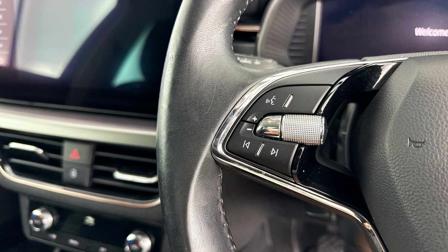 Used Skoda Kamiq 2022 for sale - 77931827: Photo 24