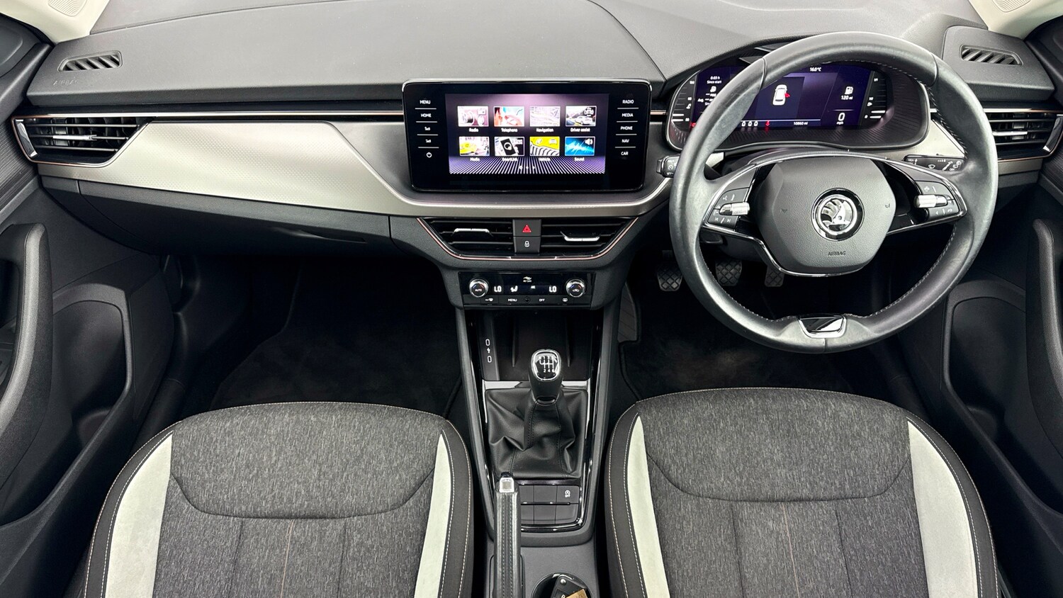 Used Skoda Kamiq 2022 for sale - 77931827: Photo 8