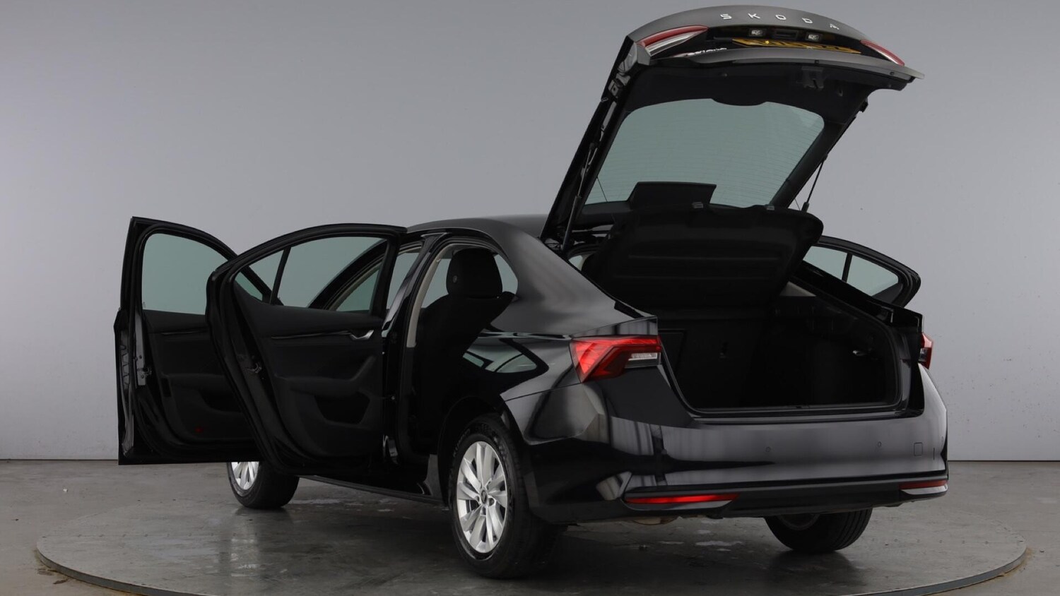 Used Skoda Octavia 2025 for sale - 77931829: Photo 11