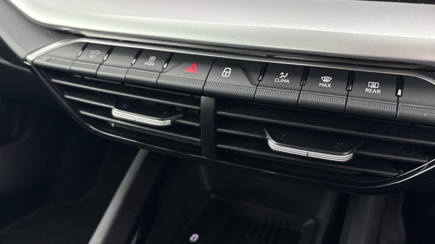 Used Skoda Octavia 2025 for sale - 77931829: Photo 23