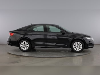 Used Skoda Octavia 2025 for sale - 77931829: Photo