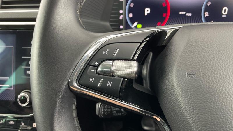 Used Skoda Superb 2023 for sale - 76131282: Photo 24