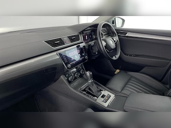 Used Skoda Superb 2023 for sale - 76131282: Photo