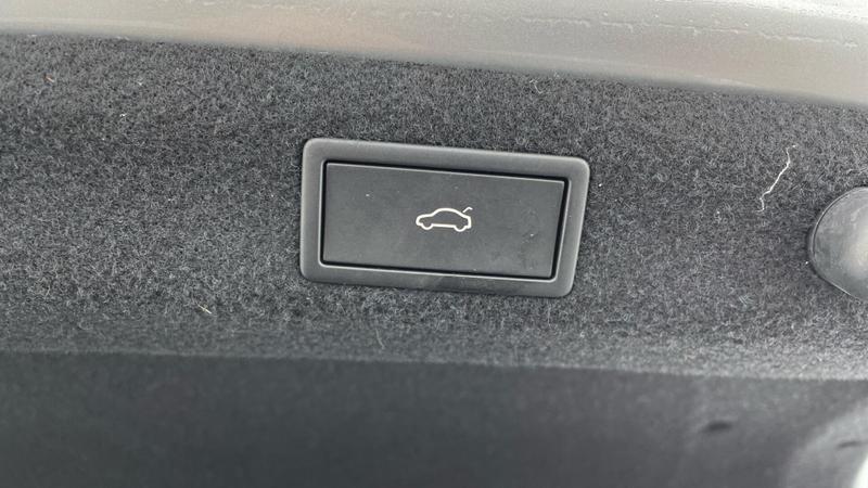 Used Skoda Superb 2023 for sale - 76131282: Photo 32