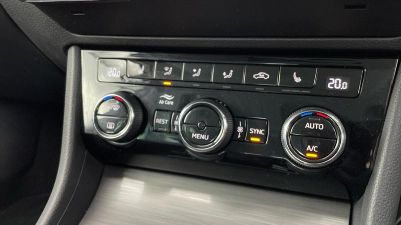 Used Skoda Superb 2023 for sale - 76131282: Photo 8