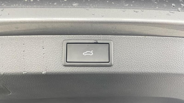 Used Skoda Karoq 2024 for sale - 76046448: Photo 30