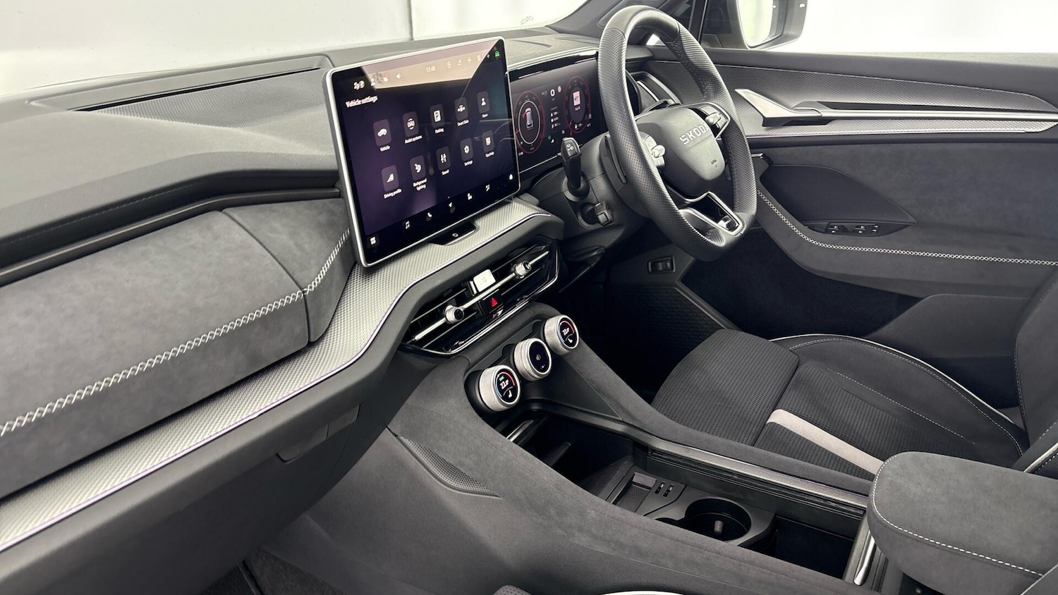 Used Skoda Kodiaq 2025 for sale - 77602311: Photo 2