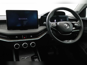 Used Skoda Superb 2024 for sale - 75511952: Photo