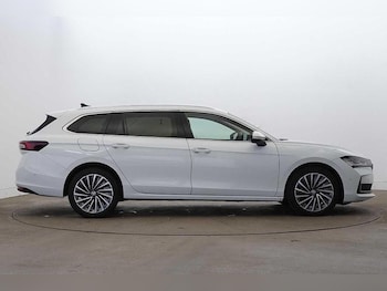Used Skoda Superb 2024 for sale - 75511952: Photo