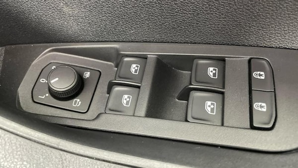 Used Skoda Karoq 2024 for sale - 75511970: Photo 20