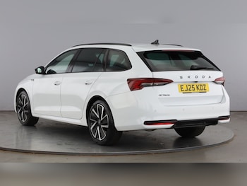 Used Skoda Octavia 2025 for sale - 79057286: Photo