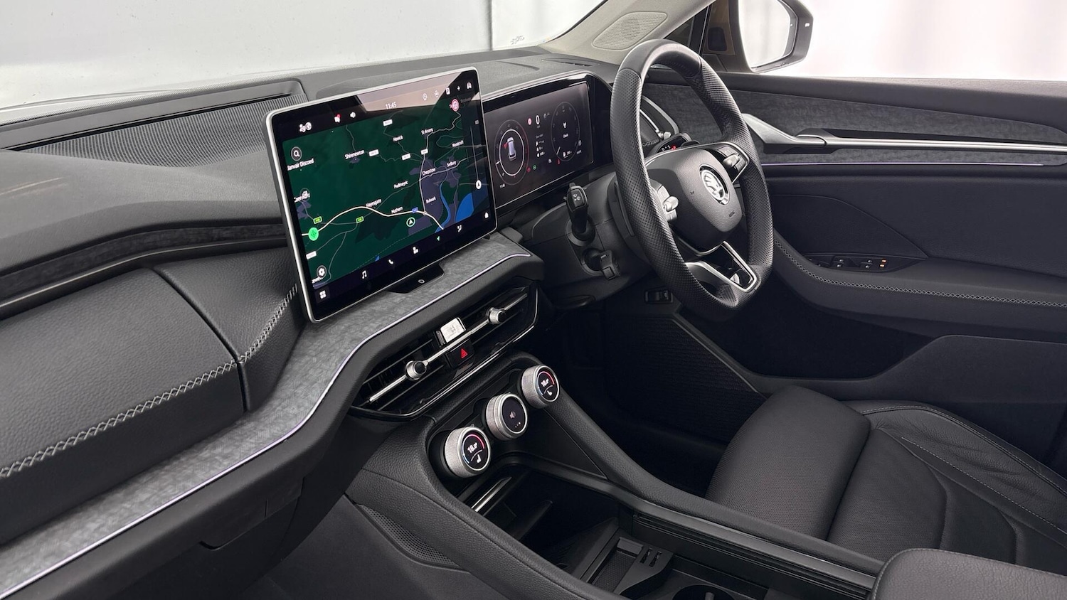 Used Skoda Kodiaq 2025 for sale - 77504977: Photo 2