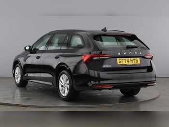 Used Skoda Octavia 2024 for sale - 76931238: Photo