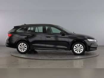 Used Skoda Octavia 2024 for sale - 76931238: Photo