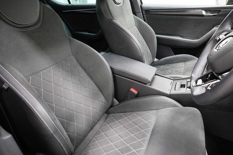 Used Skoda Superb 2023 for sale - 76590129: Photo 10