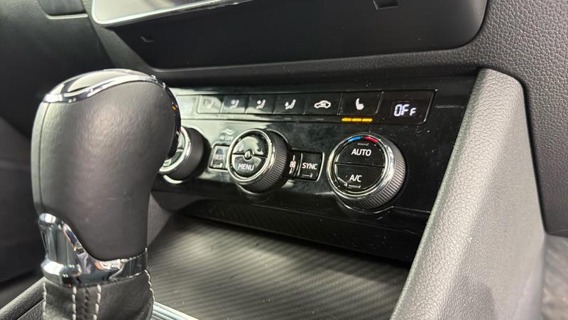 Used Skoda Superb 2023 for sale - 76590129: Photo 17