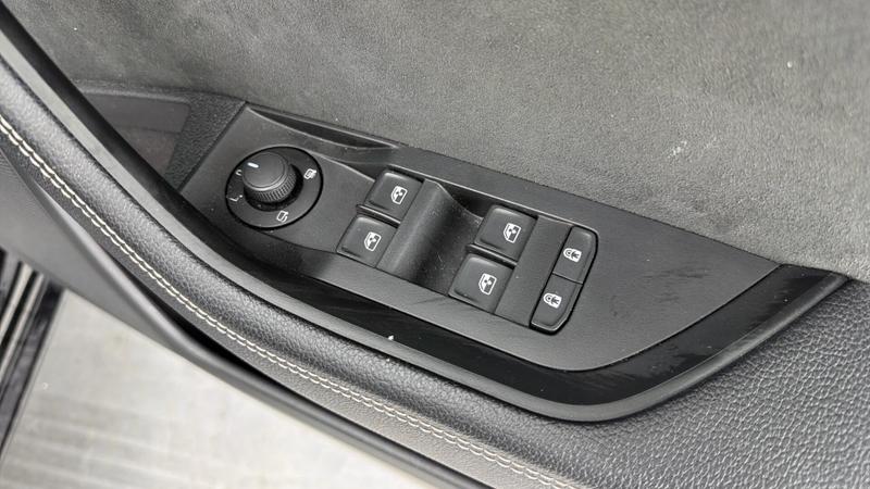 Used Skoda Superb 2023 for sale - 76590129: Photo 25