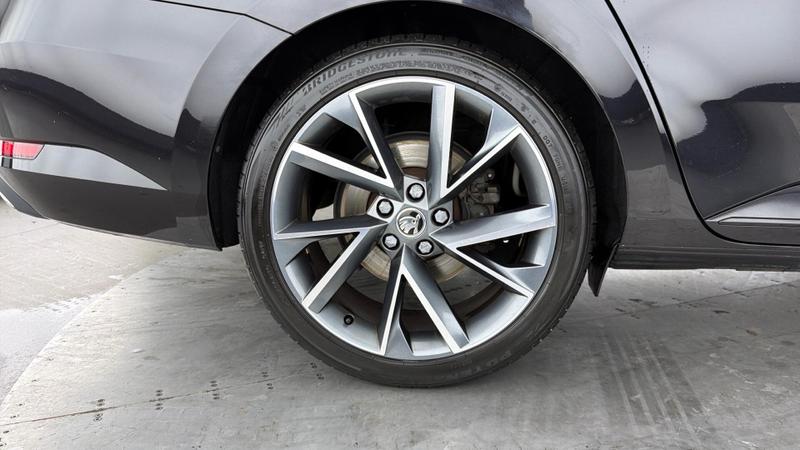 Used Skoda Superb 2023 for sale - 76590129: Photo 34