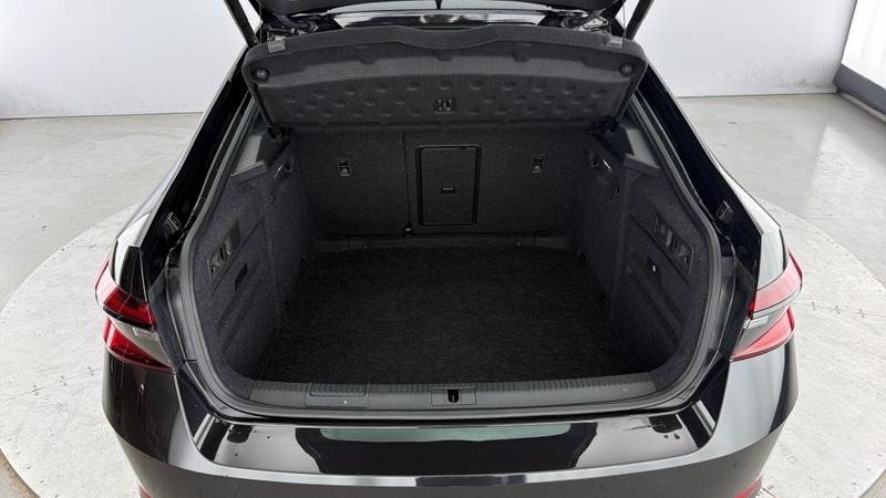 Used Skoda Superb 2023 for sale - 76590129: Photo 37