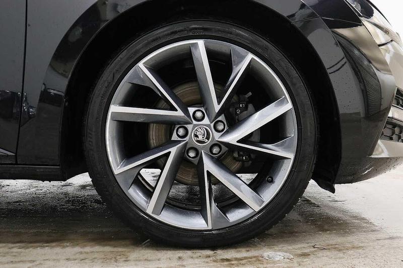 Used Skoda Superb 2023 for sale - 76590129: Photo 5