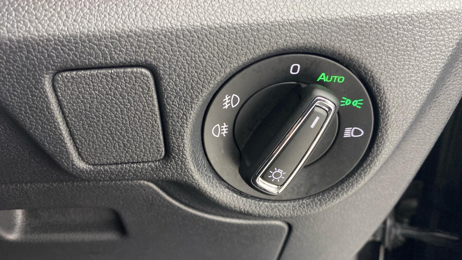 Used Skoda Kamiq 2025 for sale - 77845561: Photo 21