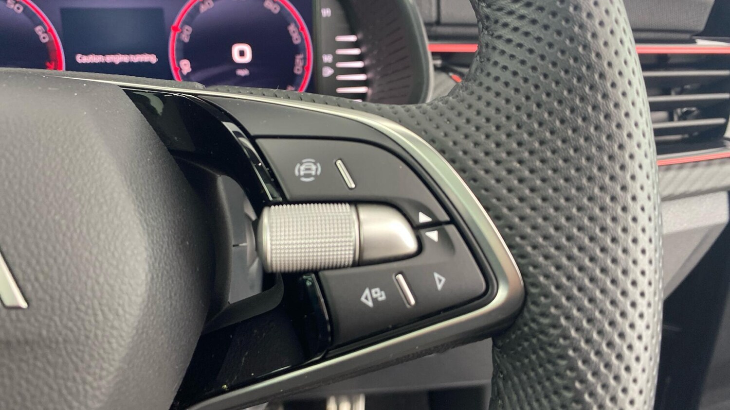 Used Skoda Kamiq 2025 for sale - 77845561: Photo 24