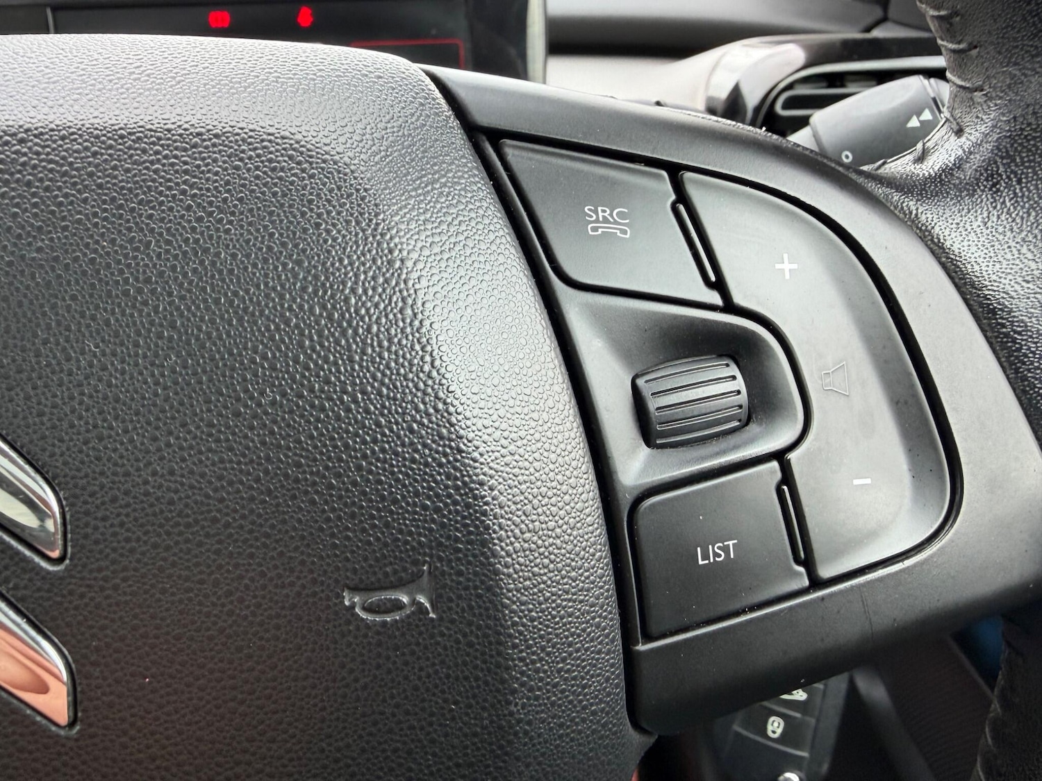 Used Citroen C4 Cactus 2015 for sale - 78007487: Photo 27