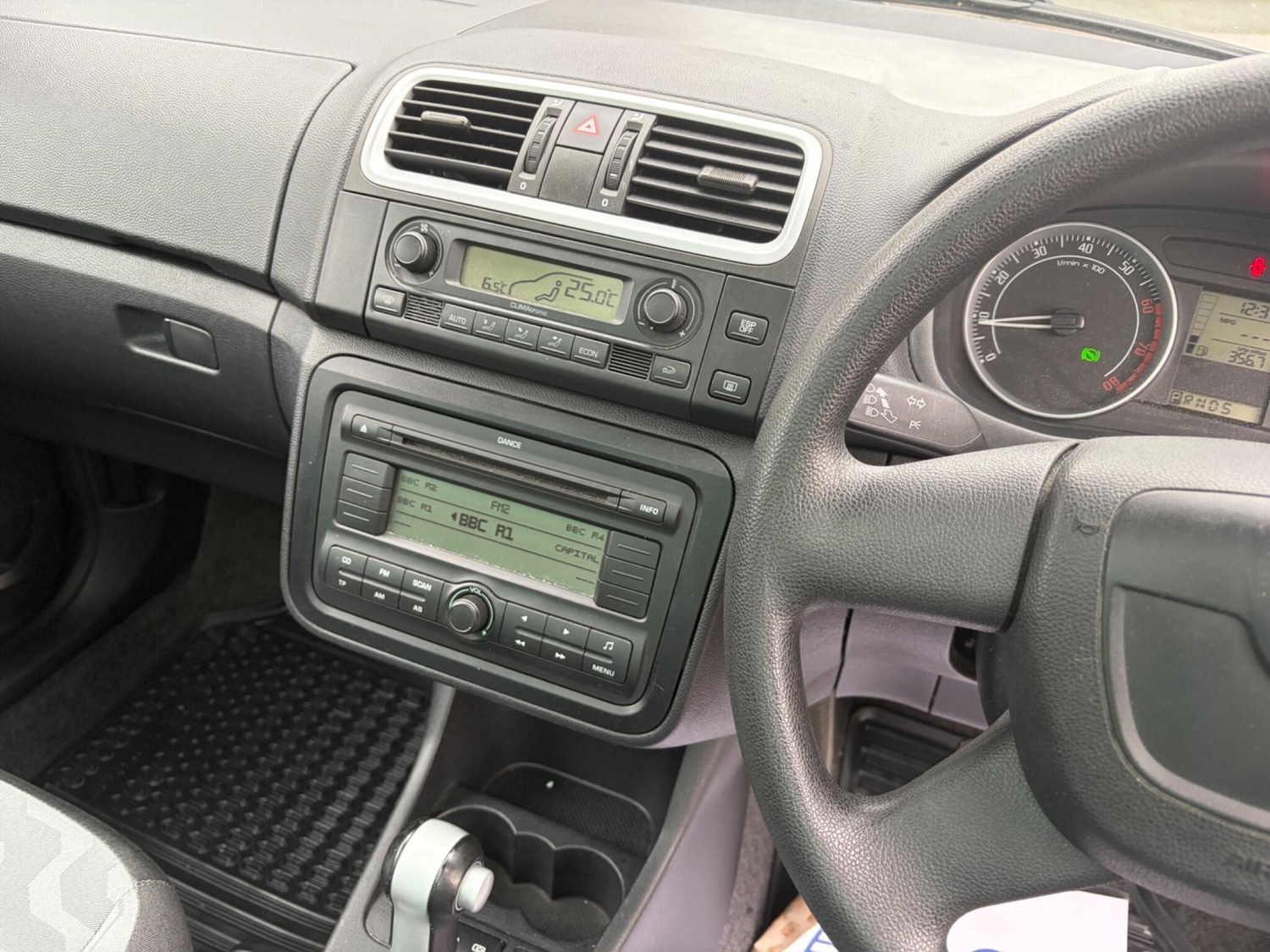 Used Skoda Roomster 2010 for sale - 77290486: Photo 7