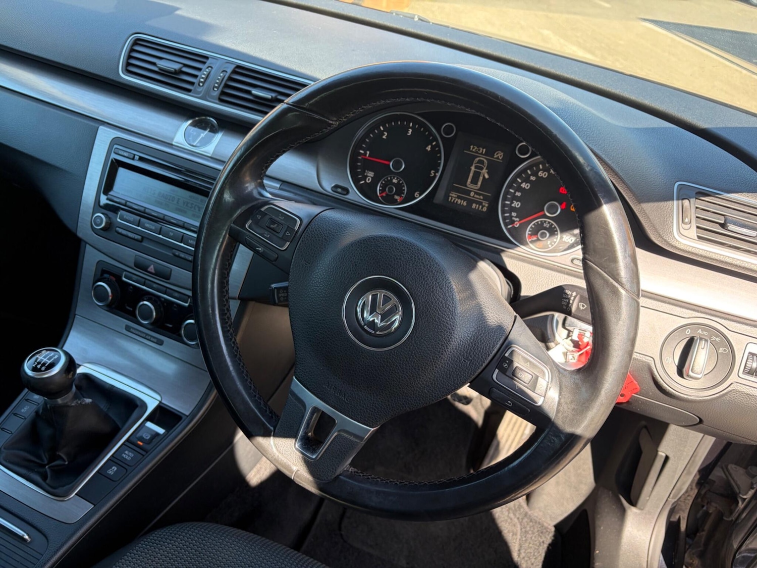 Used Volkswagen Passat 2011 for sale - 78170740: Photo 10