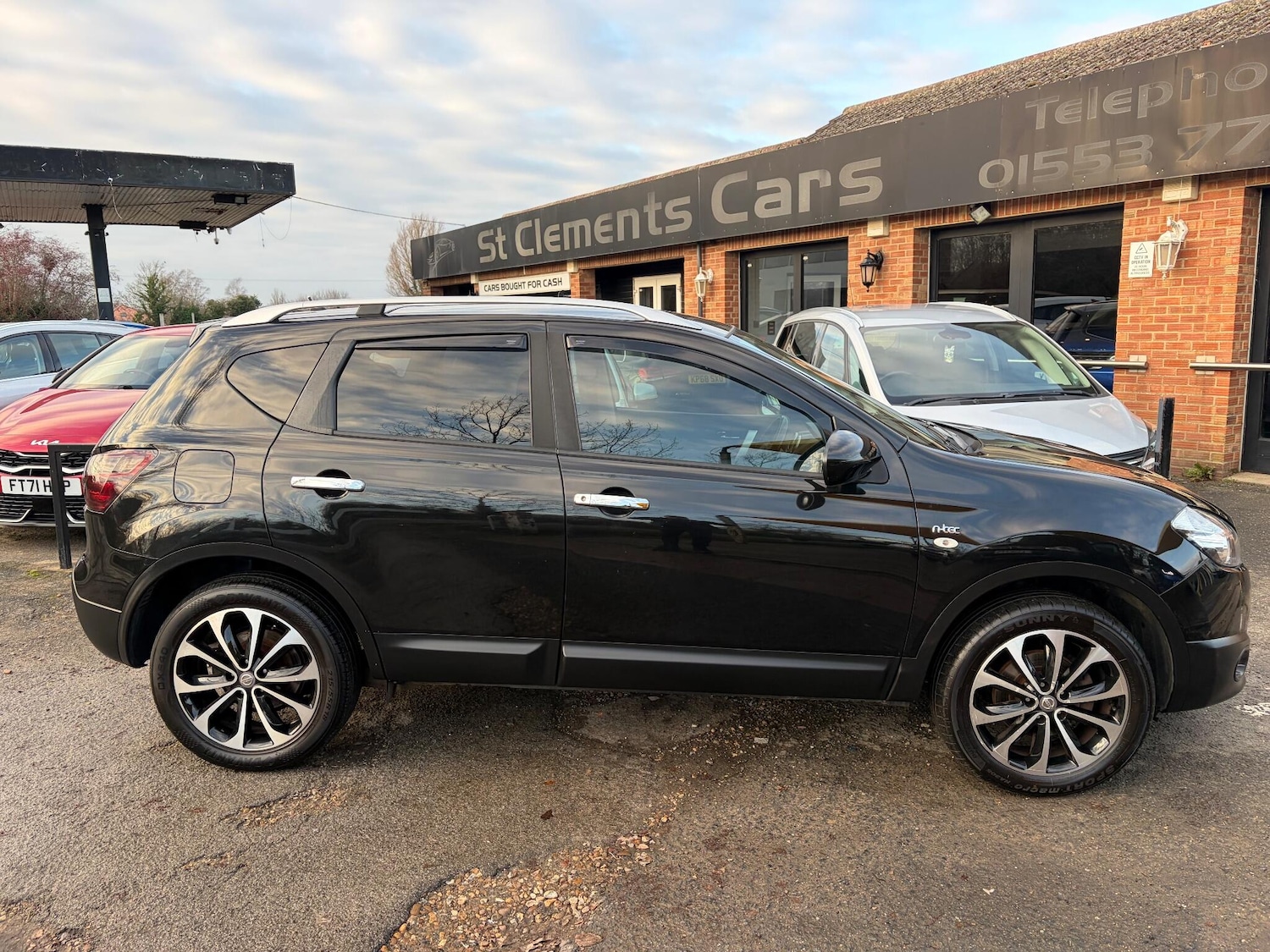 Used Nissan Qashqai 2010 for sale - 76953211: Photo 2