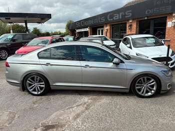 Used Volkswagen Passat 2017 for sale - 79609621: Photo