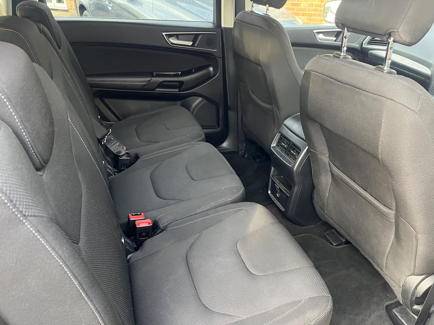 Used Ford S-Max 2017 for sale - 76619946: Photo 16