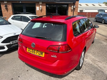 Used Volkswagen Golf 2016 for sale - 79496375: Photo