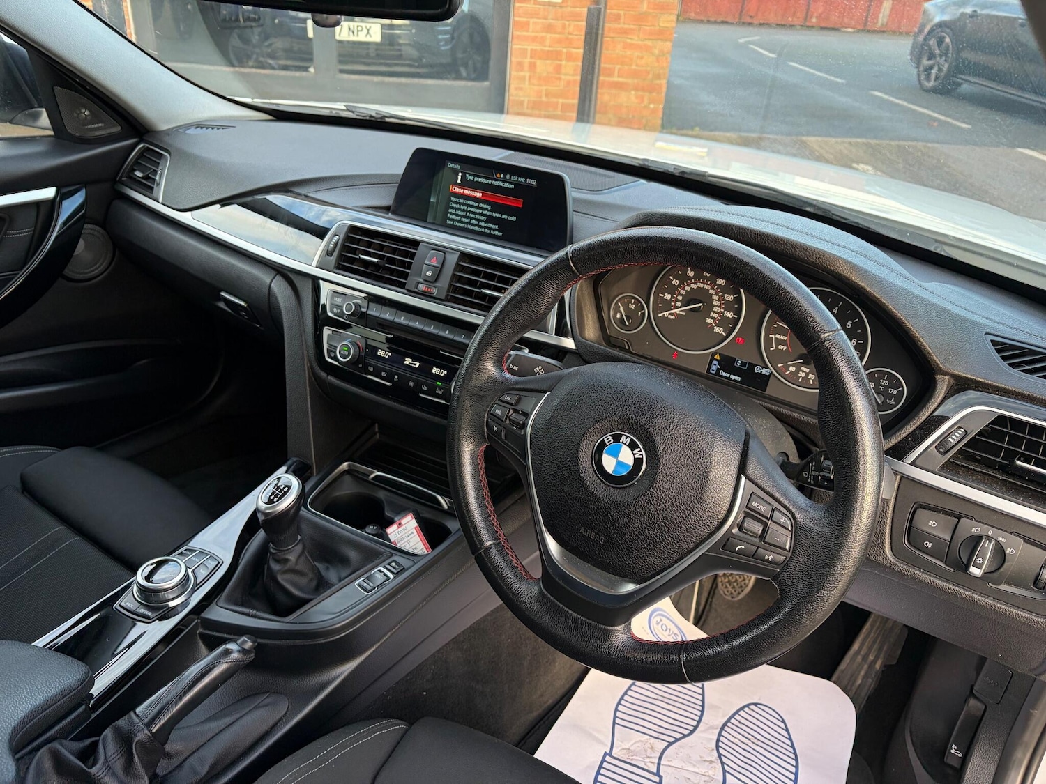 Used BMW 3 Series 2018 for sale - 76839597: Photo 13