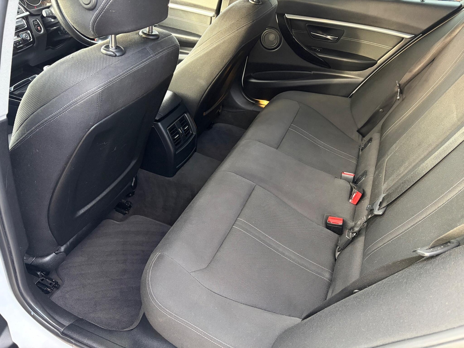 Used BMW 3 Series 2018 for sale - 76839597: Photo 19