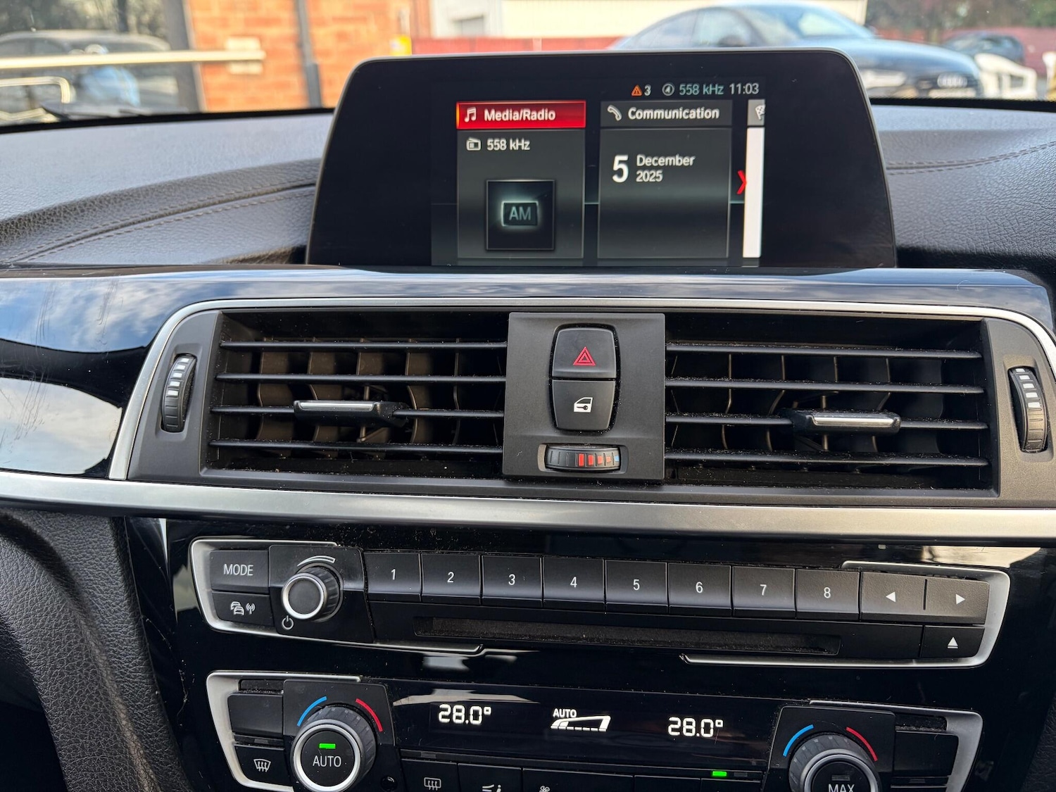 Used BMW 3 Series 2018 for sale - 76839597: Photo 23