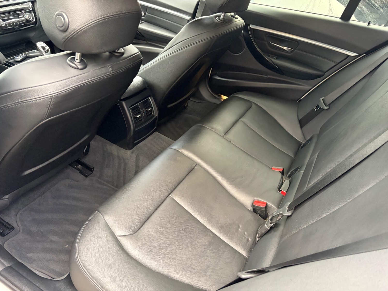 Used BMW 3 Series 2018 for sale - 77230685: Photo 25