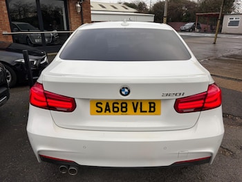 Used BMW 3 Series 2018 for sale - 77230685: Photo