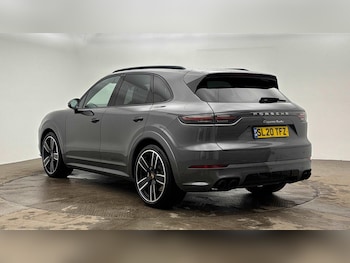 Used Porsche Cayenne 2020 for sale - 78141574: Photo