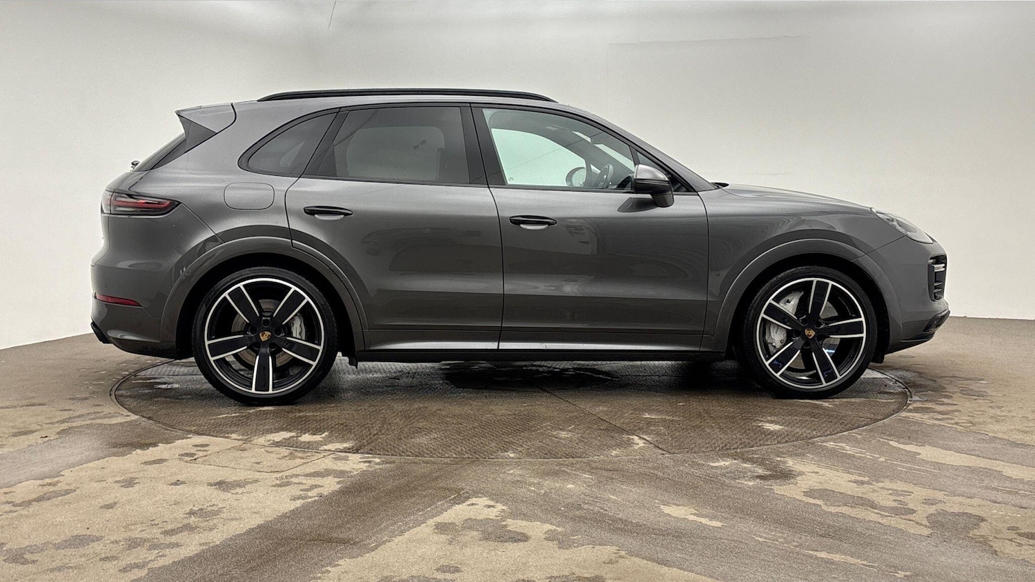 Used Porsche Cayenne 2020 for sale - 78141574: Photo 3