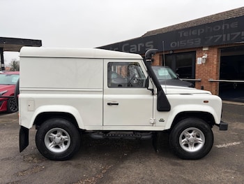 Used Land Rover Defender 90 2004 for sale - 77331119: Photo