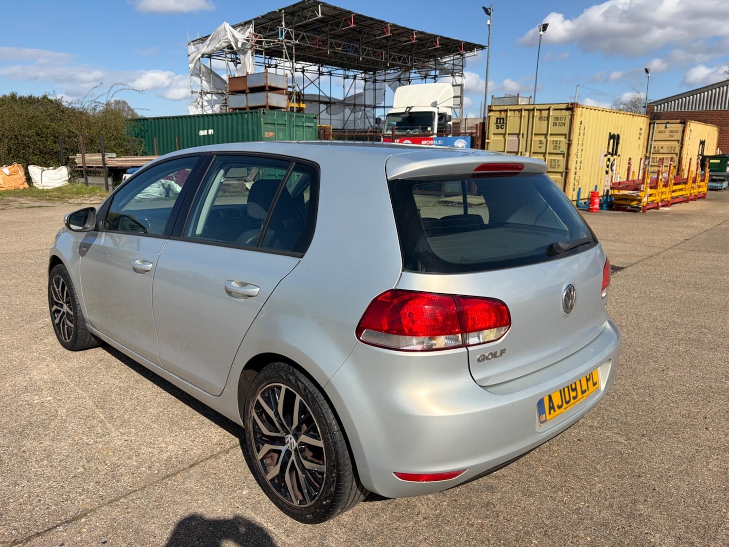 Used Volkswagen Golf 2009 for sale - 78170466: Photo 4