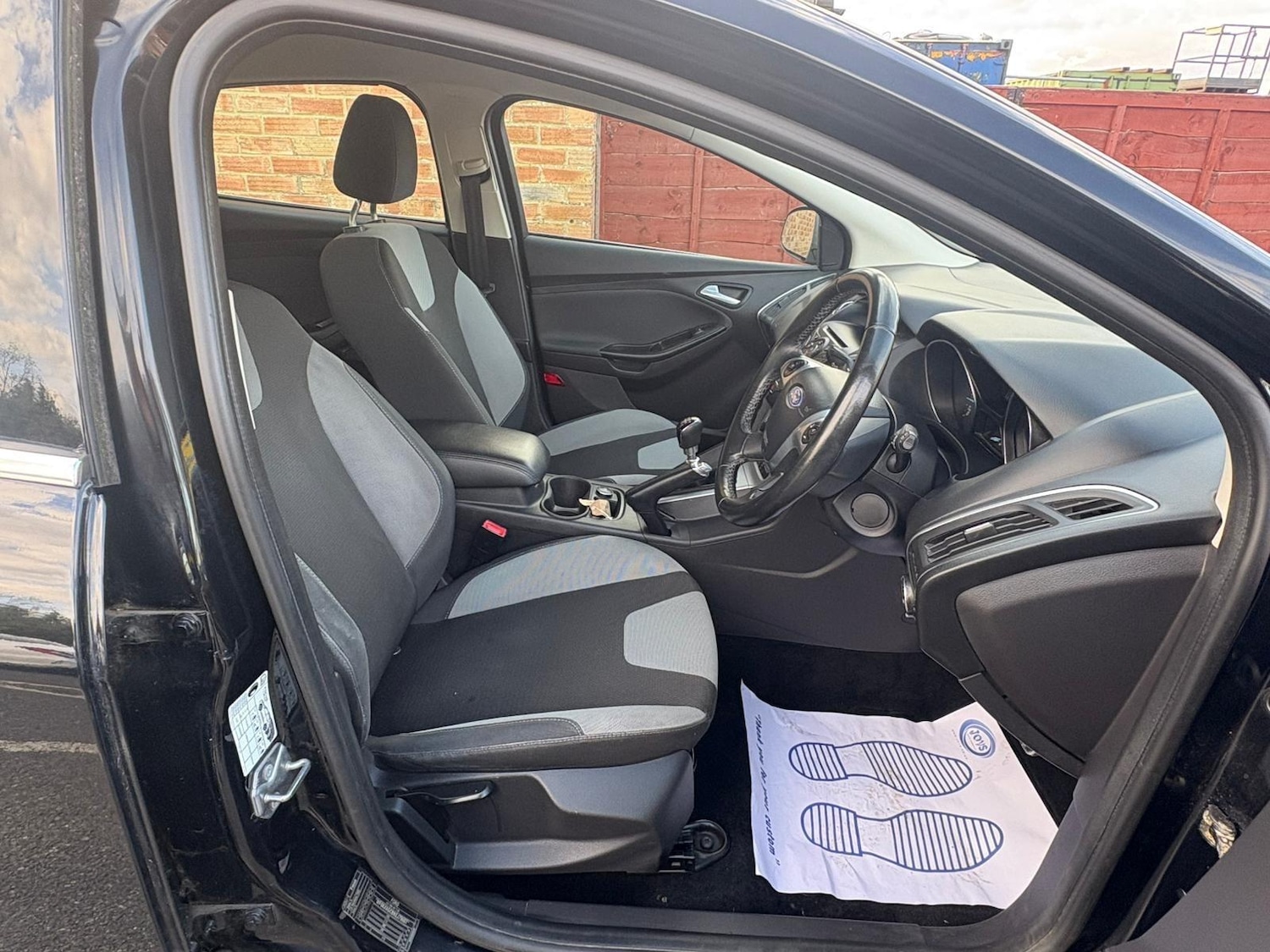 Used Ford Focus 2014 for sale - 76370702: Photo 14