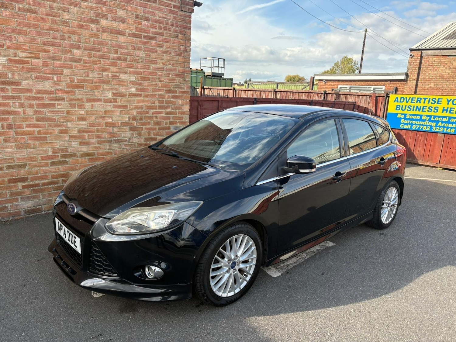Used Ford Focus 2014 for sale - 76370702: Photo 15