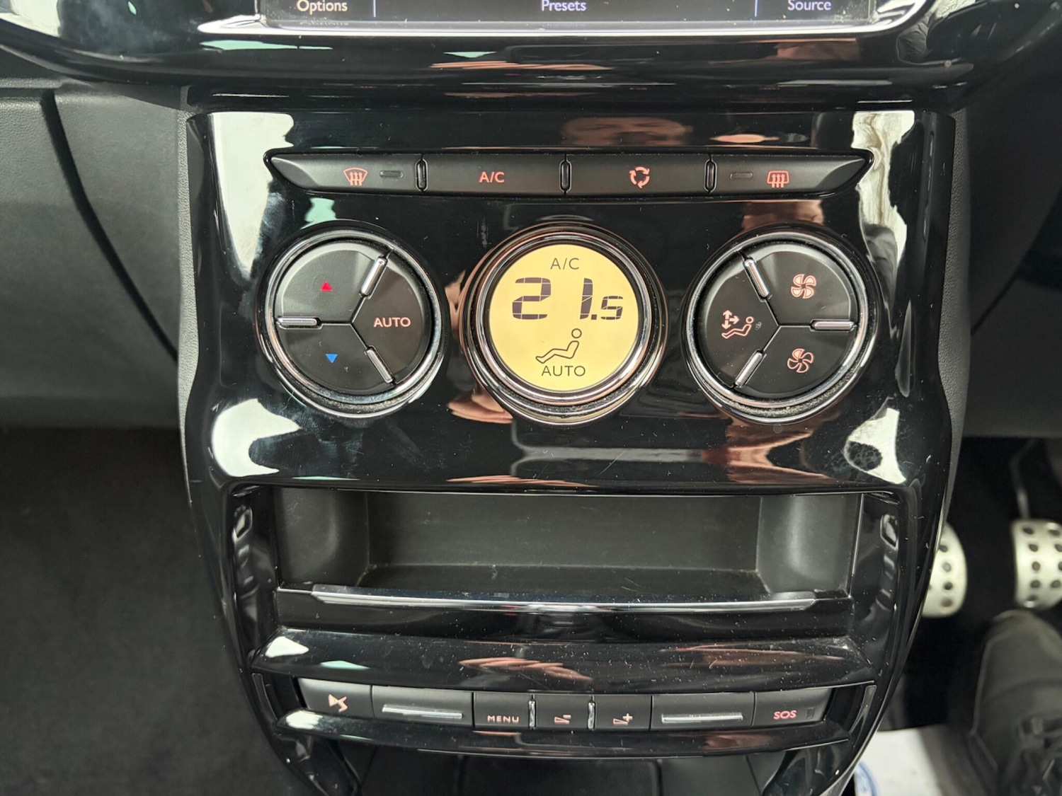 Used DS Automobiles DS 3 2016 for sale - 77908761: Photo 16