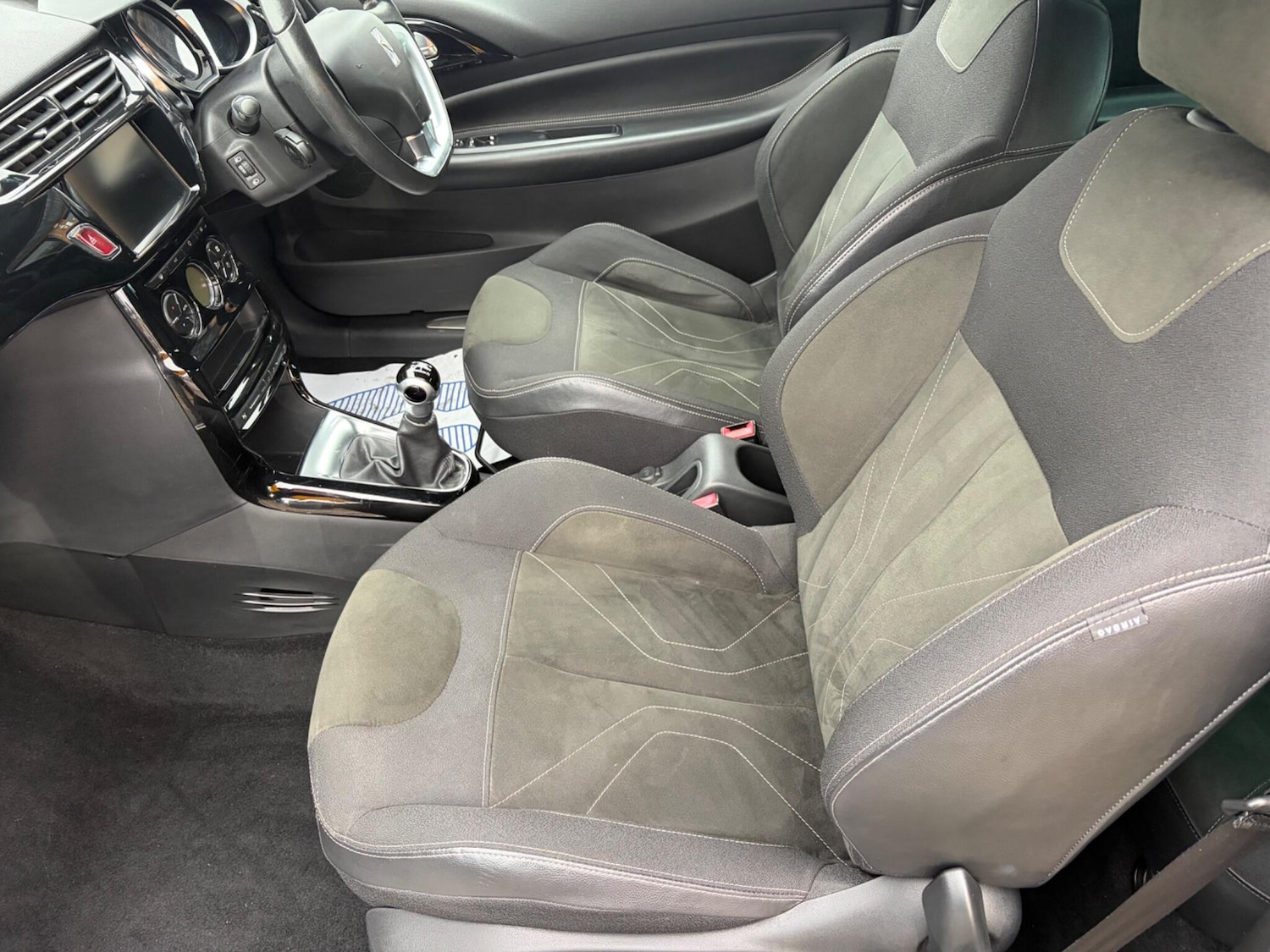 Used DS Automobiles DS 3 2016 for sale - 77908761: Photo 21