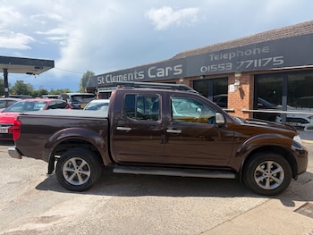 Used Nissan Navara 2012 for sale - 79212576: Photo