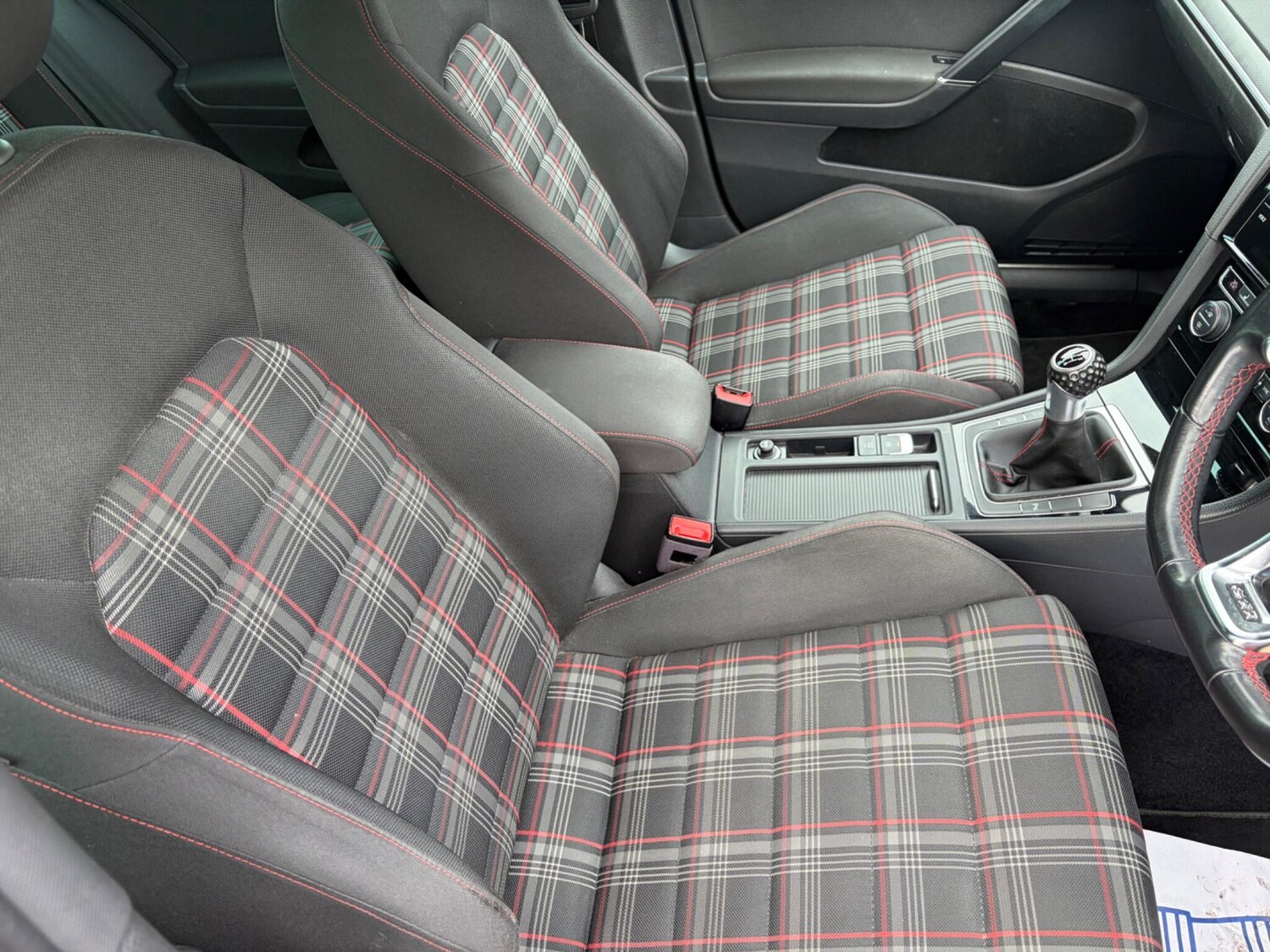 Used Volkswagen Golf 2017 for sale - 77908453: Photo 12