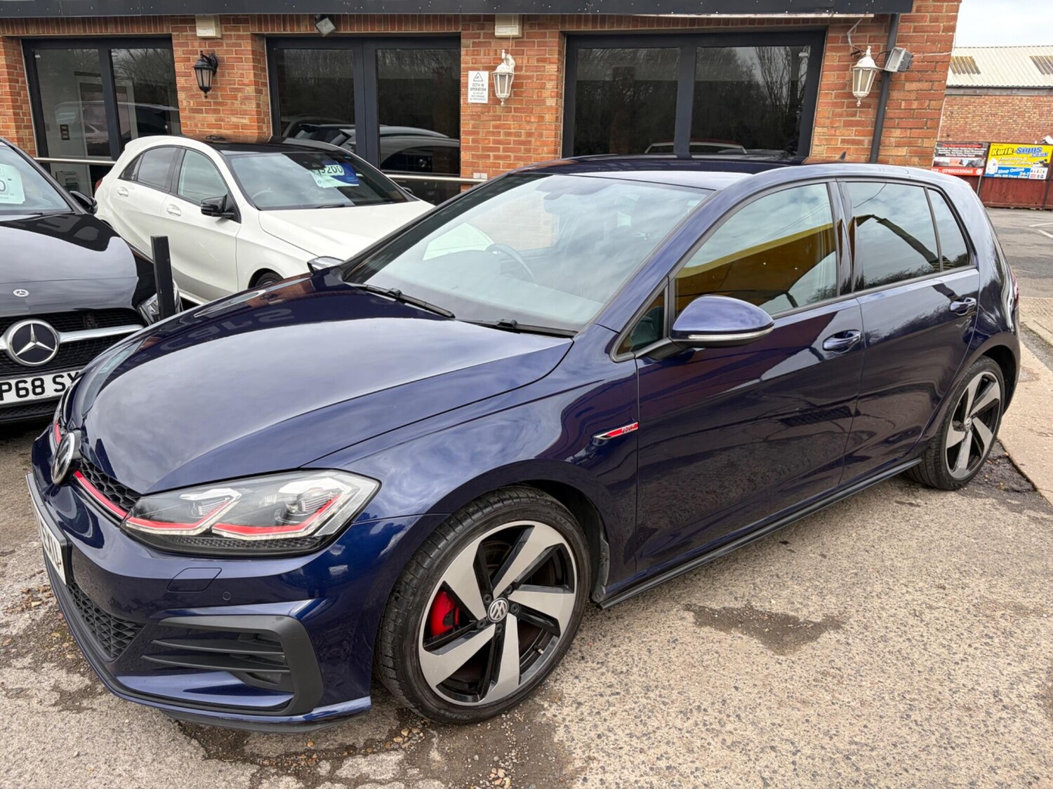 Used Volkswagen Golf 2017 for sale - 77908453: Photo 22